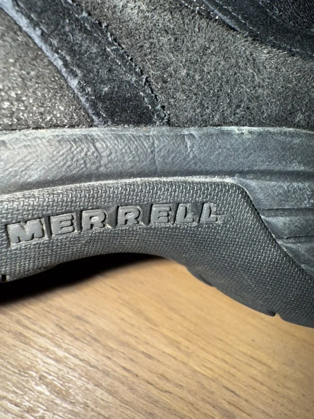 Merrell Encore Fluffy Women's Black Suede Fur Lined Snow Boots - Size 10USA